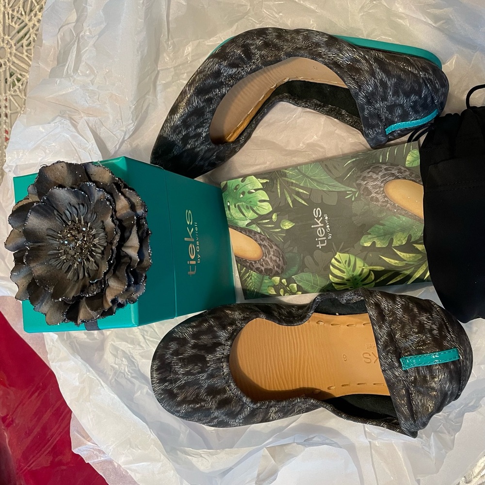 Size 8 Black Leopard Tieks Brand New, Black Friday limited edition, sold out